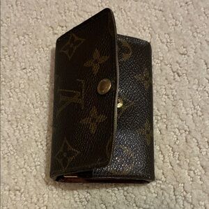 Louis Vuitton Brown Monogram Trifold Wallet👝J